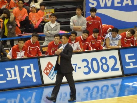0 - Goyang bench