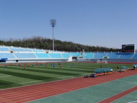 Yet another running track.