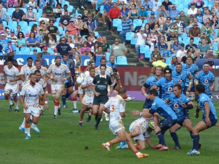 Chiefs on the attack.