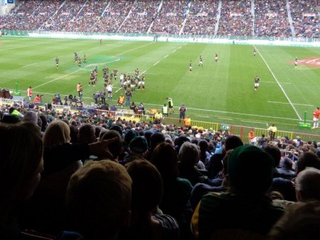 I cropped the overhanging roof out.