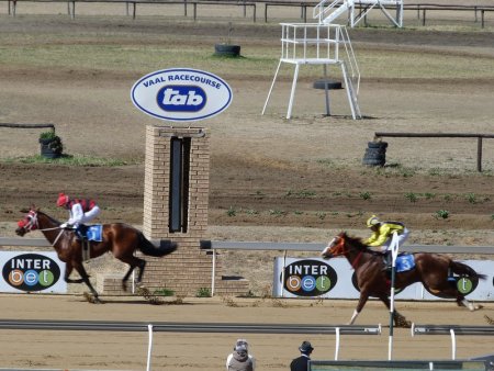 vaal races