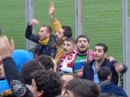 More Pendik fans.