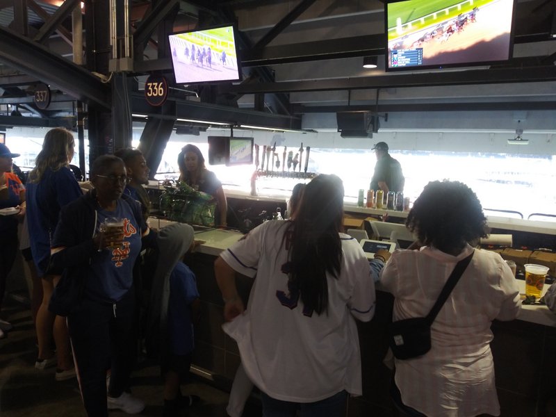 citi field concourse