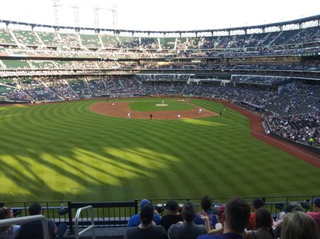 citi field second tier